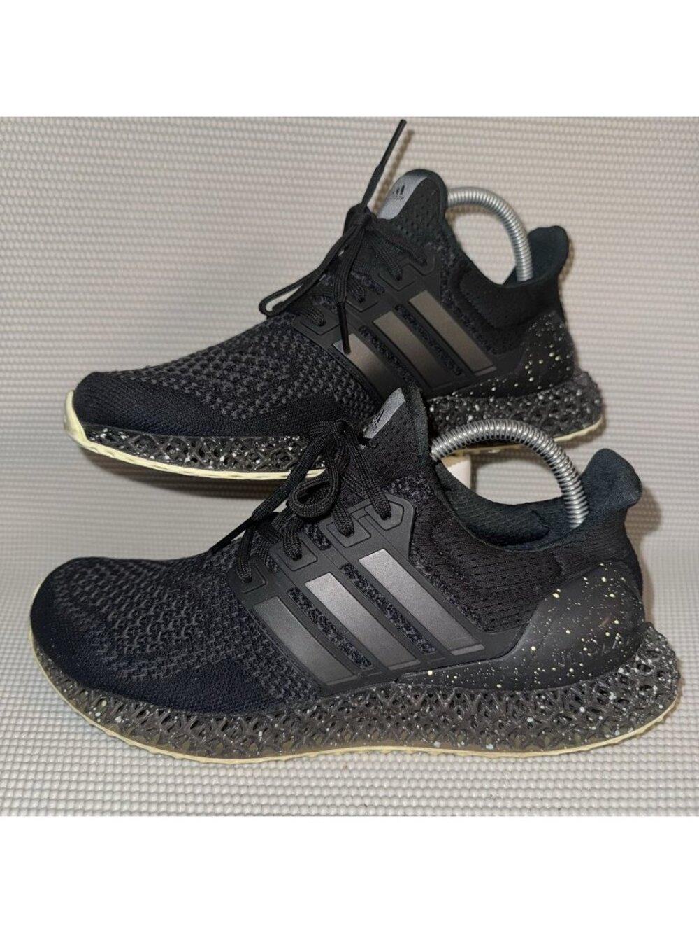 Adidas Ultra 4D Black Knit Splatter Running Athletic Shoes Sneakers Men’s Size 8